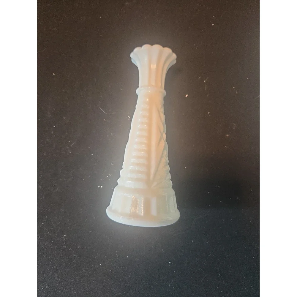Lot of 6 Stars and Bars White Milk Glass Bud Vases 6